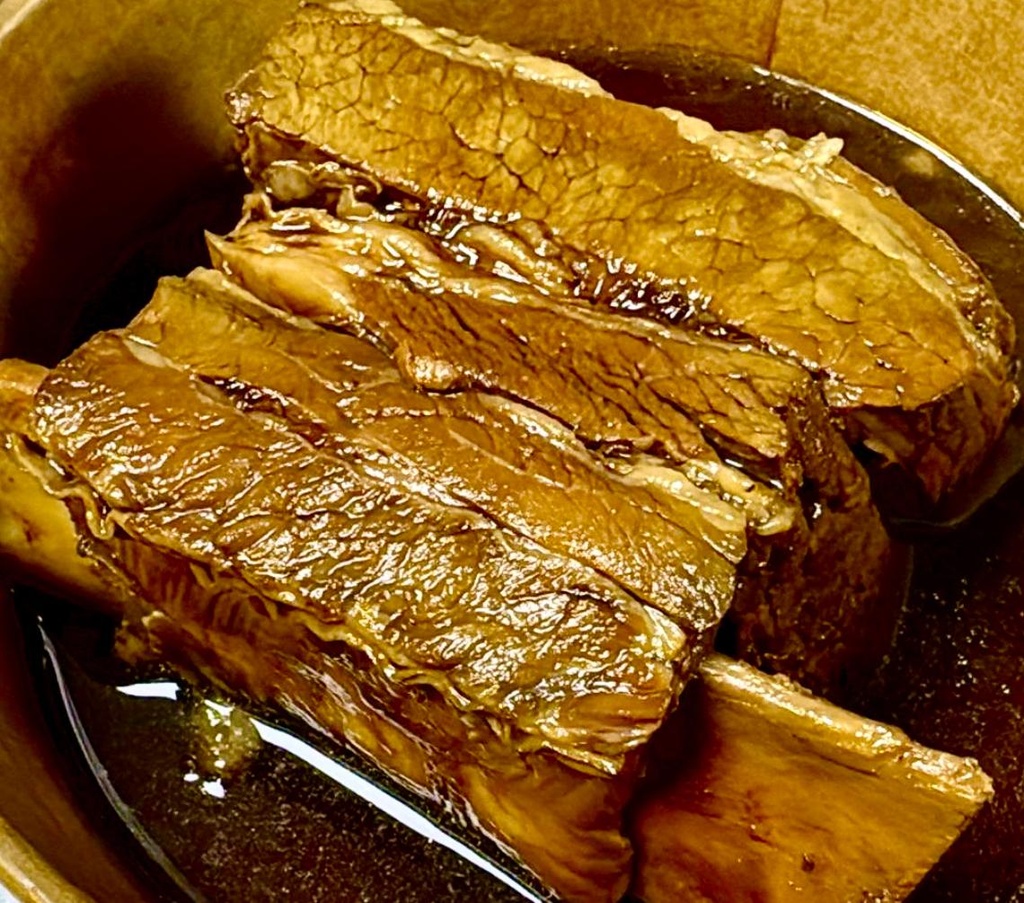 Braised Beef Short Ribs 酱香牛肋骨 (650g)