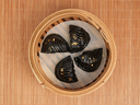黒珍珠虾饺 (16粒)